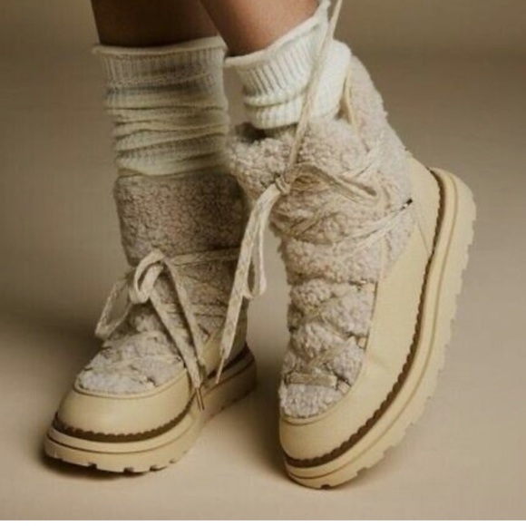 Sam Edelman Shoes - Sam Edelman Snow Boot Orelia Faux Shearling Bootie Natural Eggshell